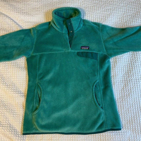 Patagonia Women's Re-Tool Snap-T® Fleece Pullover - Picture 2 of 12